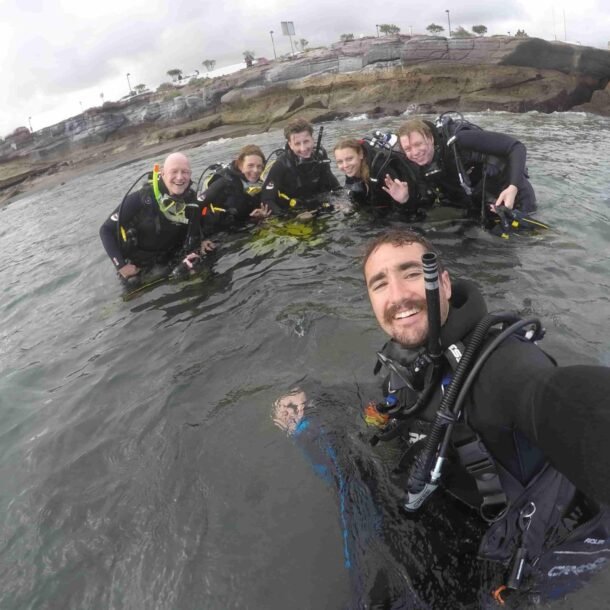 Where to dive in Tenerife? Best diving school Tenerife south. Packs for family and friends. PADI diving courses. Fun Dives. Marine Biology Internship